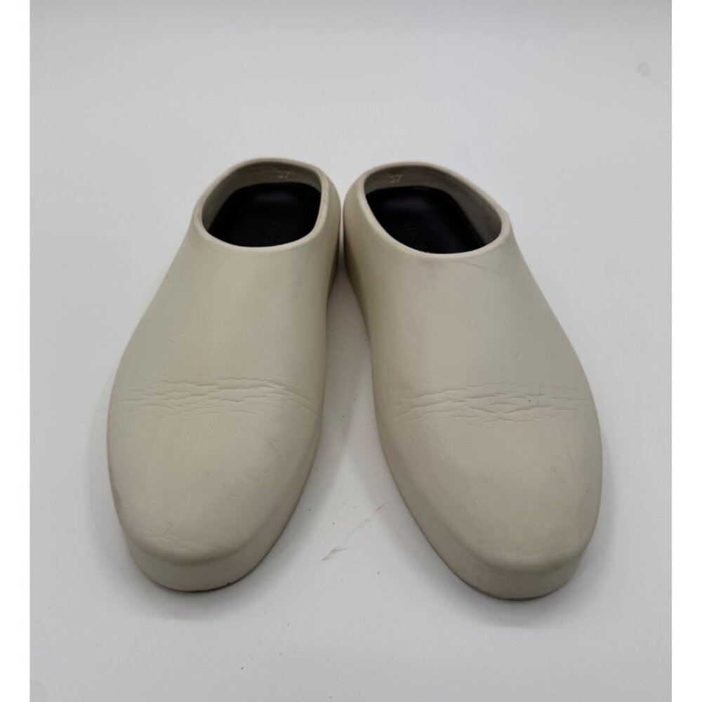 Fear Of God The California 2.0 Cream Slip-On Mules Clogs Size 7 or EU 37 - Picture 1 of 10